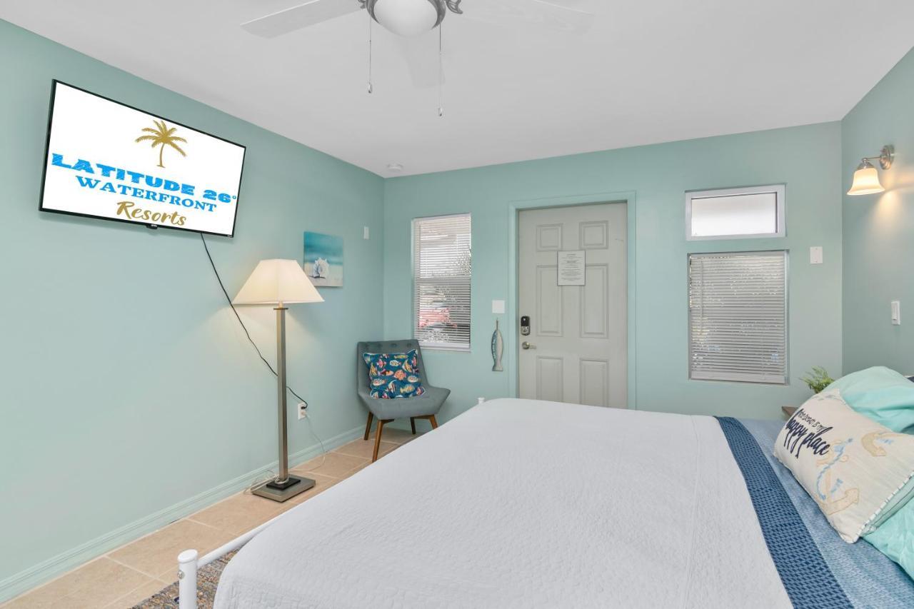 Latitude 26 Waterfront Boutique Resort - Bonita Springs Exterior photo