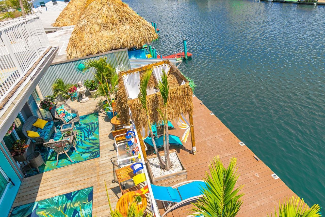 Latitude 26 Waterfront Boutique Resort - Bonita Springs Exterior photo