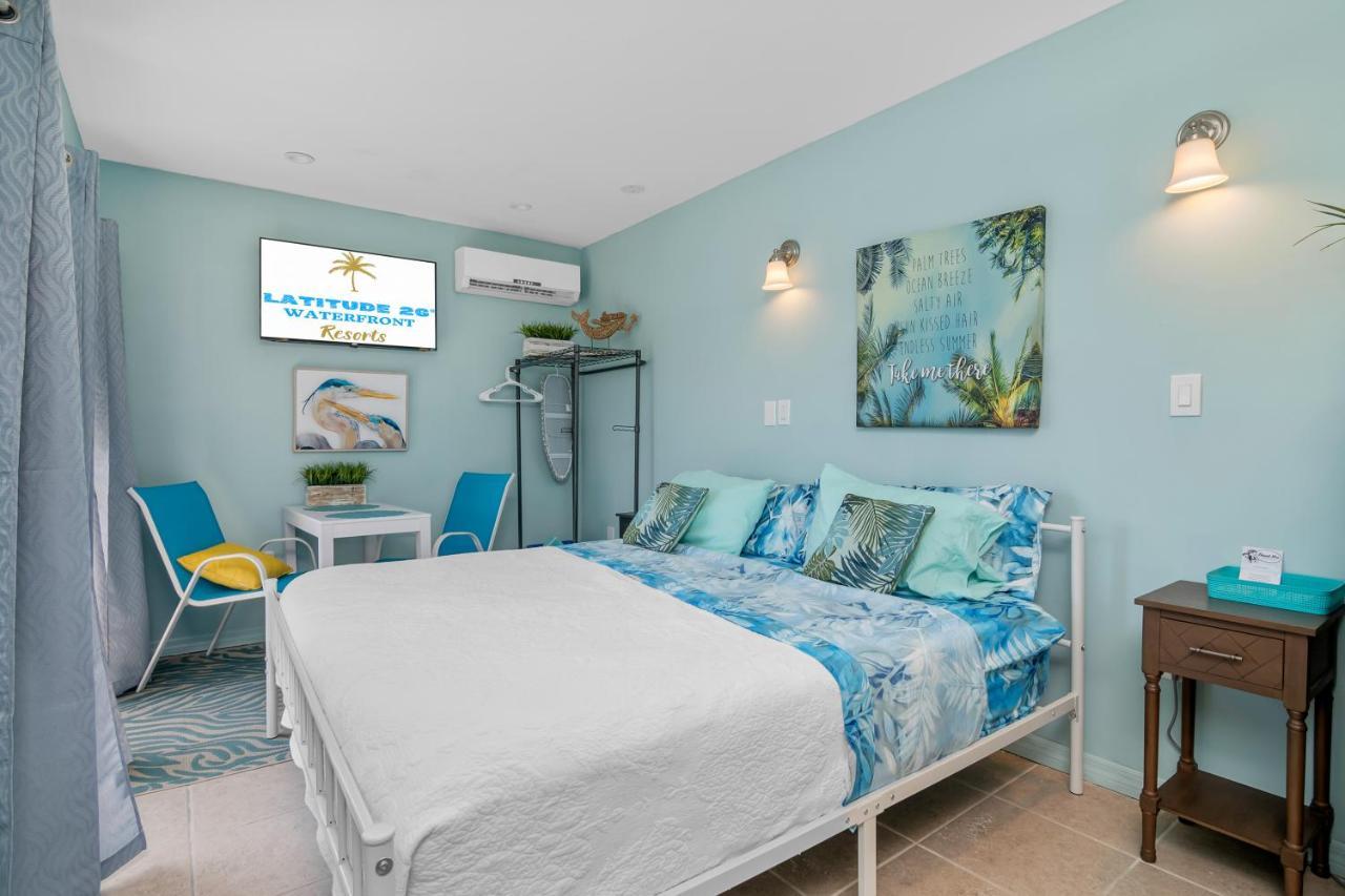 Latitude 26 Waterfront Boutique Resort - Bonita Springs Exterior photo